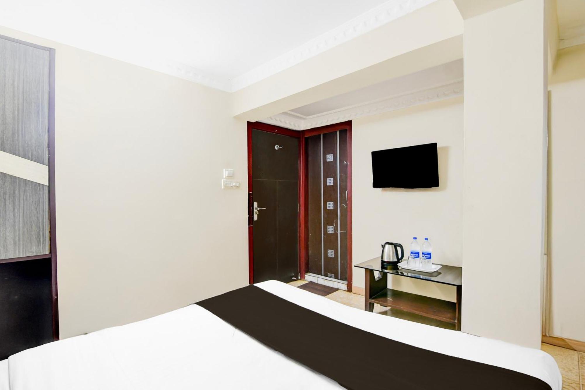 כלכותה Super Hotel O Sarat Bose Road Formerly Shree Guest House מראה חיצוני תמונה